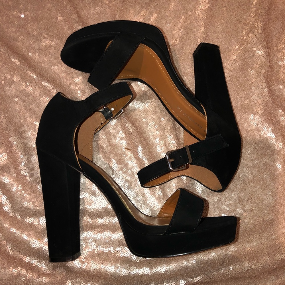 SHOW REPUBLIC LA | Black Heels